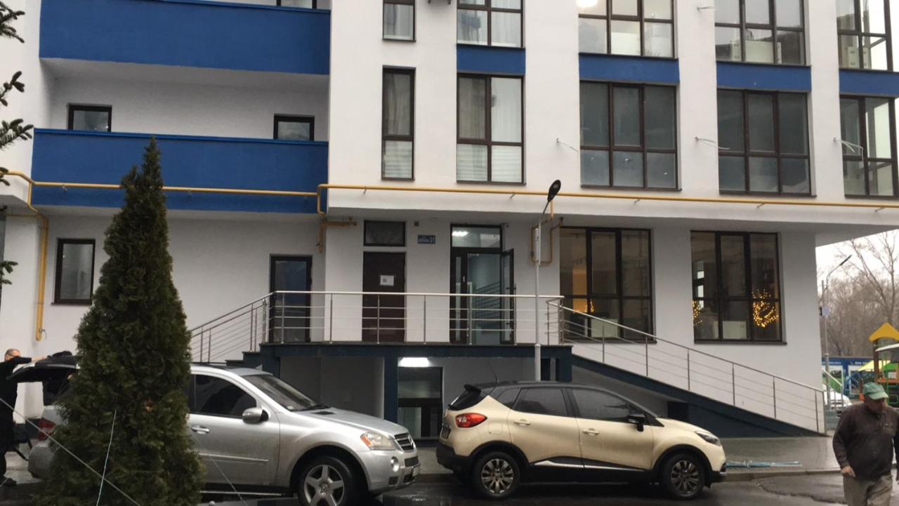 Жк "Ривьера" Lägenhet Kiev Exteriör bild